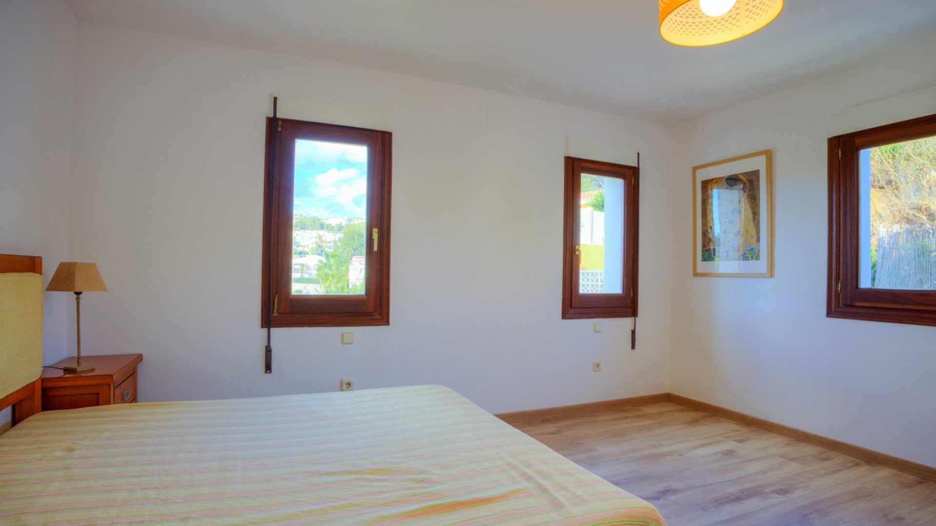 Resale - Villa -
Benissa - Montemar