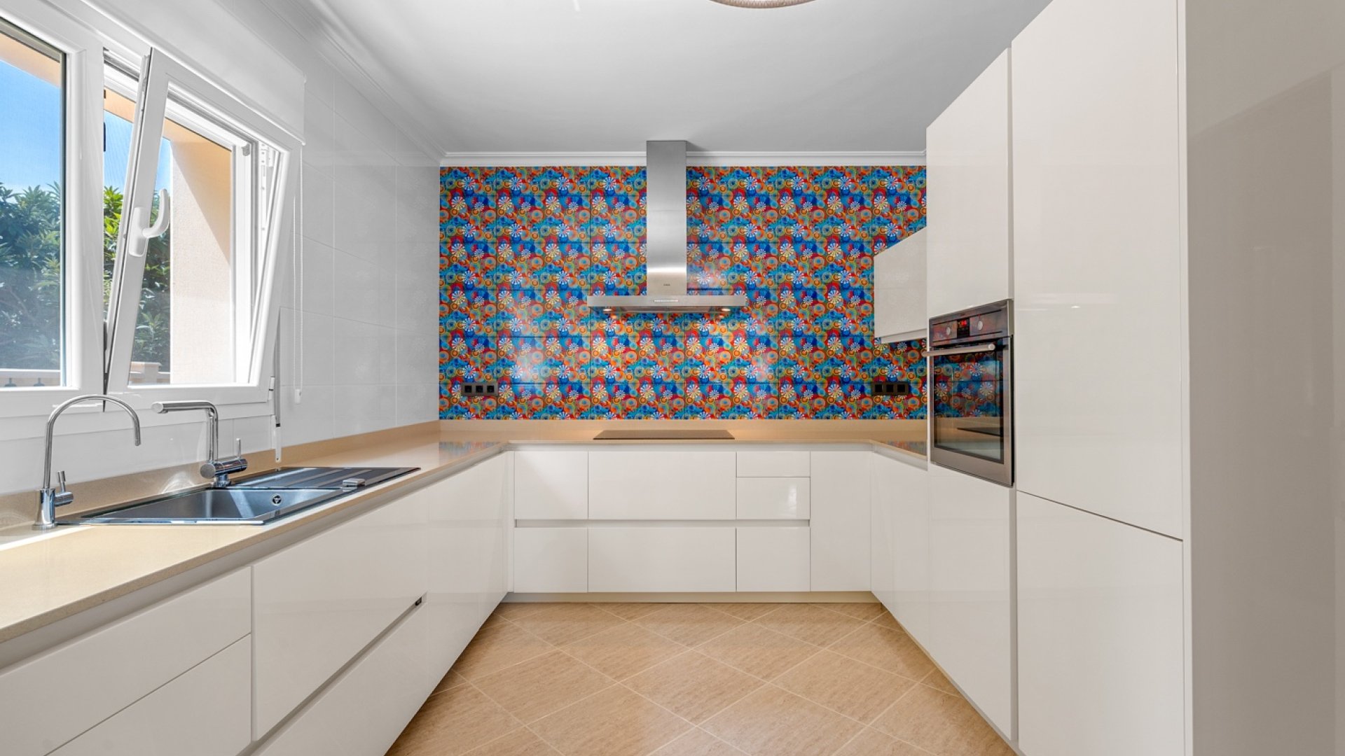 Resale - Villa -
Benissa