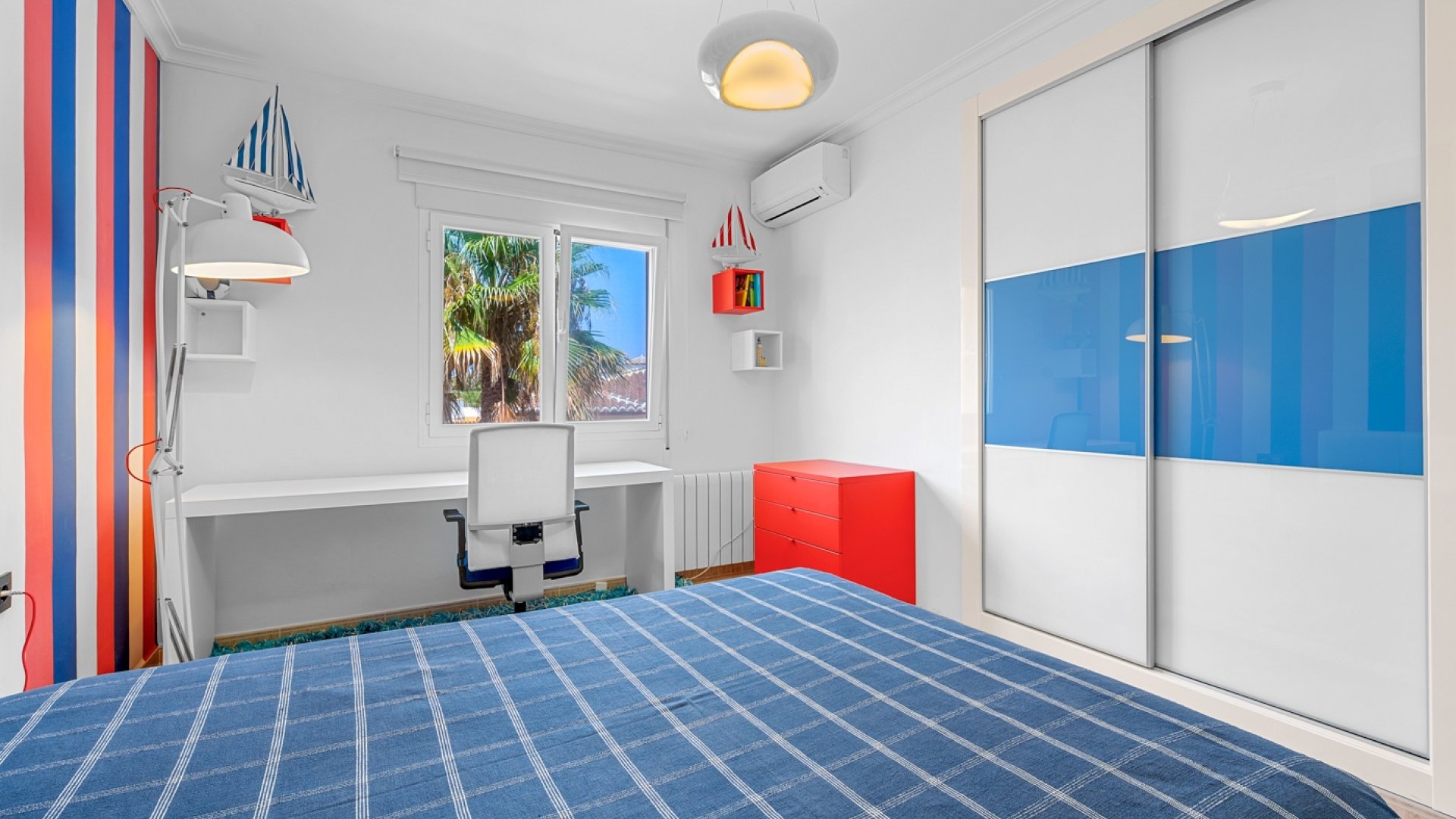 Resale - Villa -
Benissa