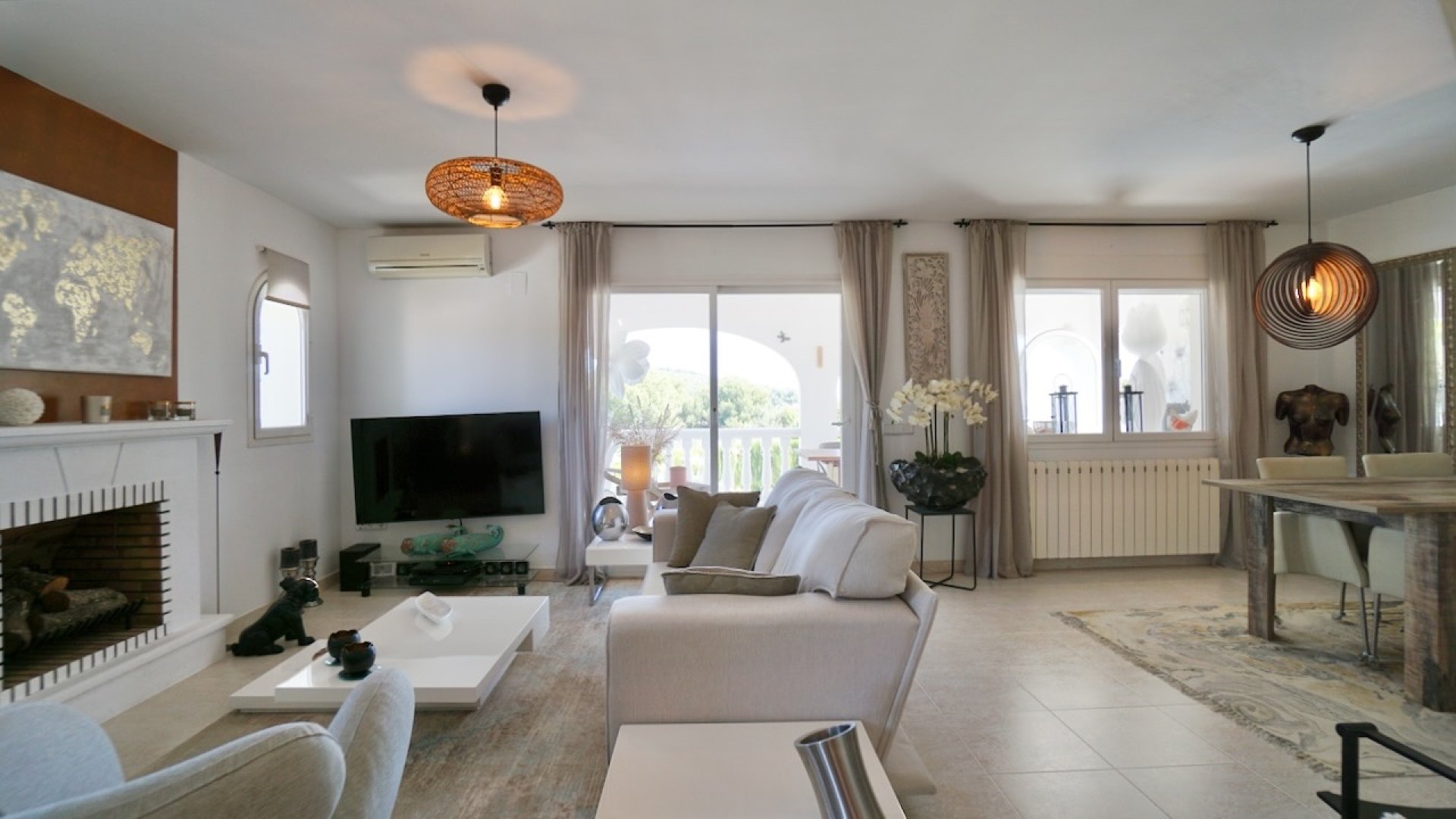 Resale - Villa -
Benitachell - Los Molinos