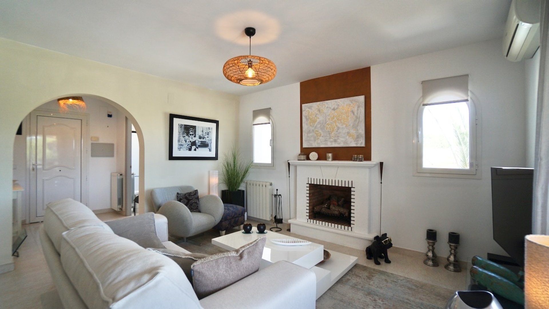 Resale - Villa -
Benitachell - Los Molinos