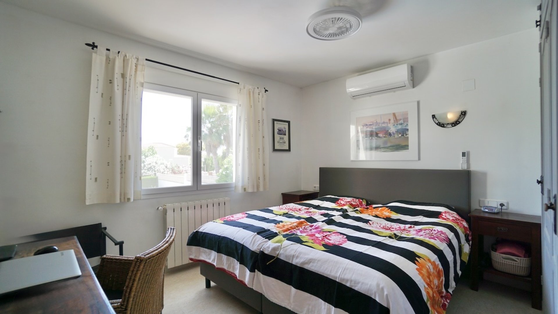 Resale - Villa -
Benitachell - Los Molinos