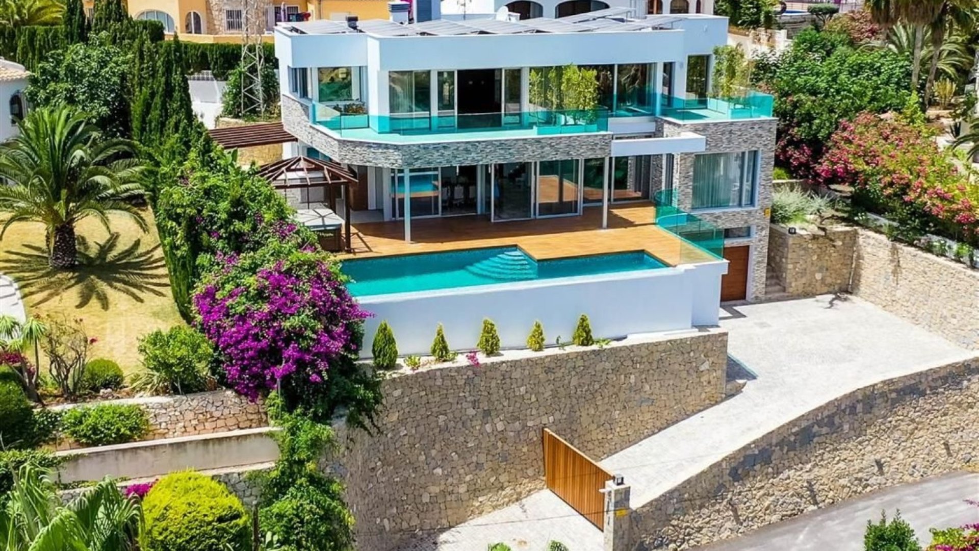 Resale - Villa -
Calpe - Canuta