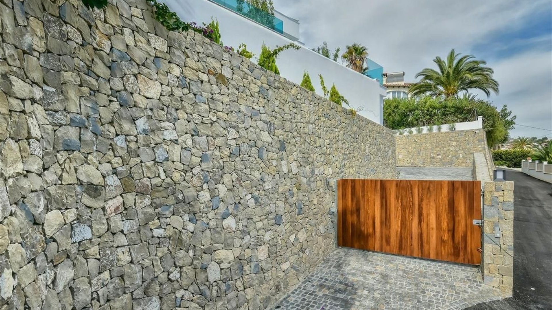Resale - Villa -
Calpe - Canuta