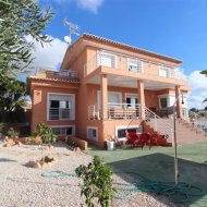 Resale - Villa -
Calpe - Cometa