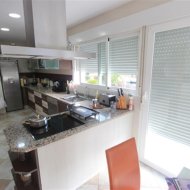 Resale - Villa -
Calpe - Cometa