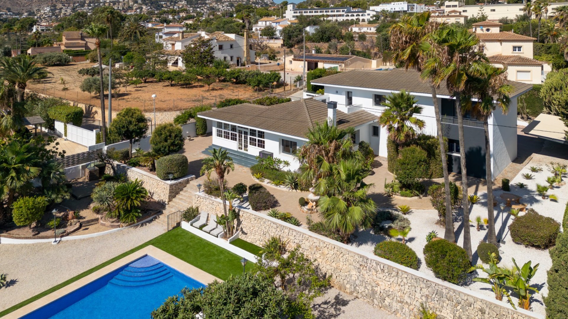 Resale - Villa -
Calpe - Gargasindi