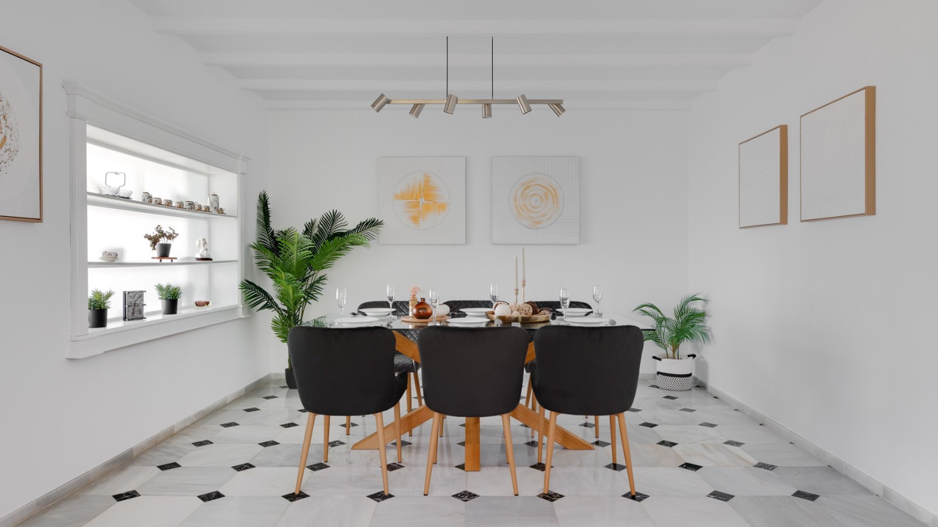 Resale - Villa -
Calpe - Gargasindi