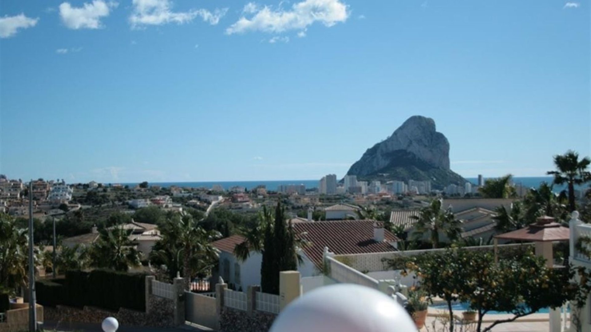 Resale - Villa -
Calpe - Gargasindi