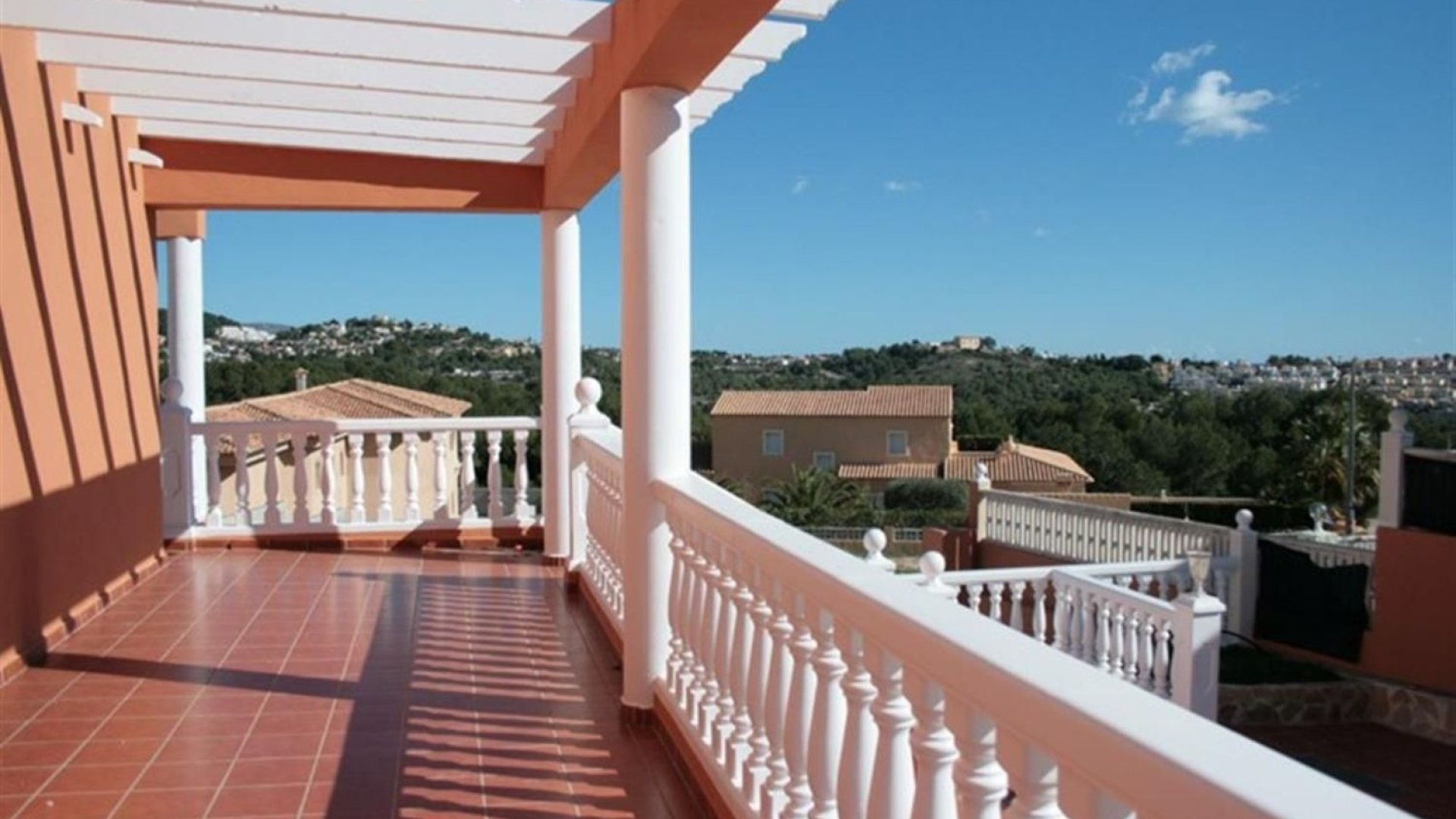 Resale - Villa -
Calpe - Gargasindi