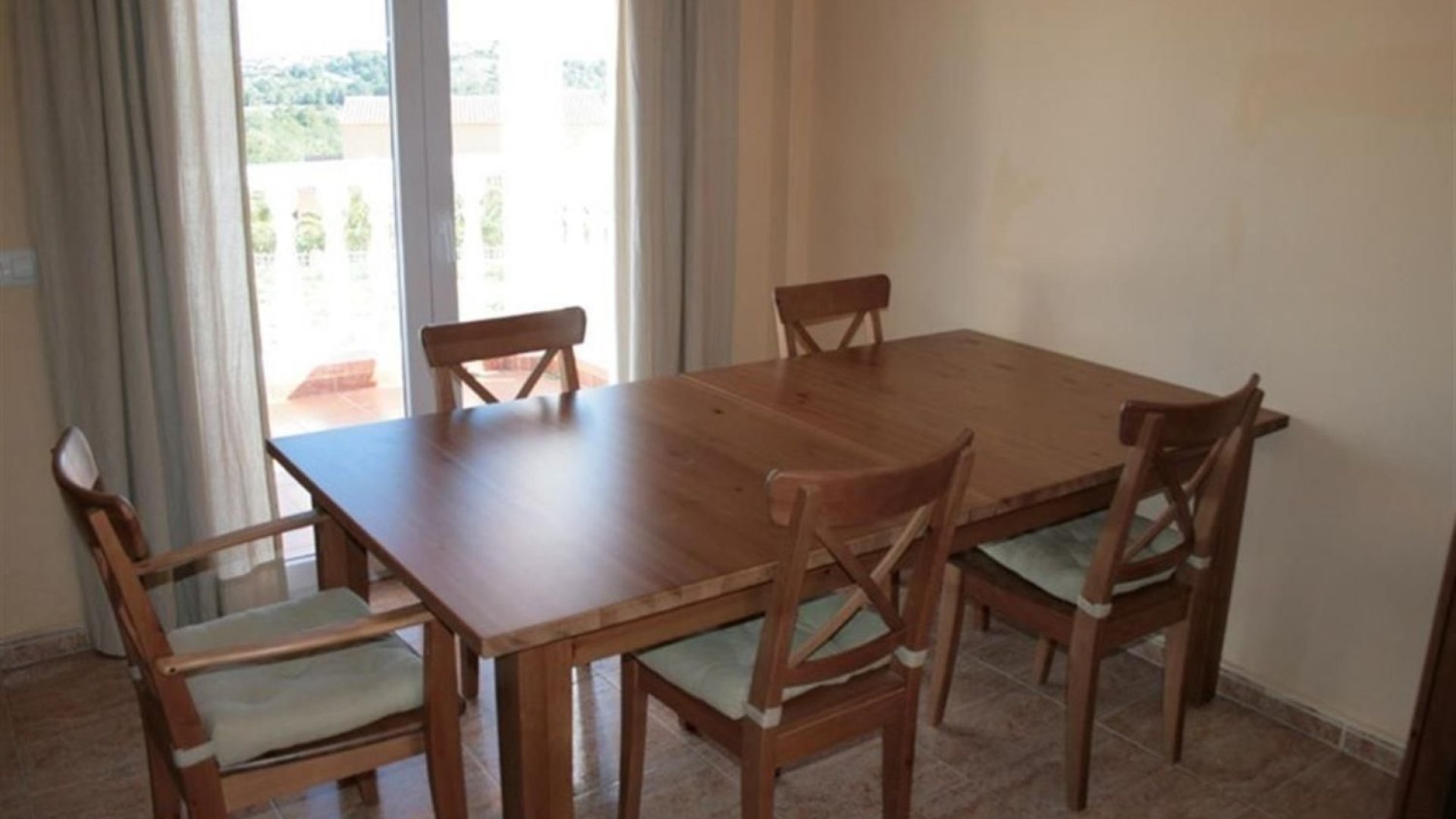 Resale - Villa -
Calpe - Gargasindi