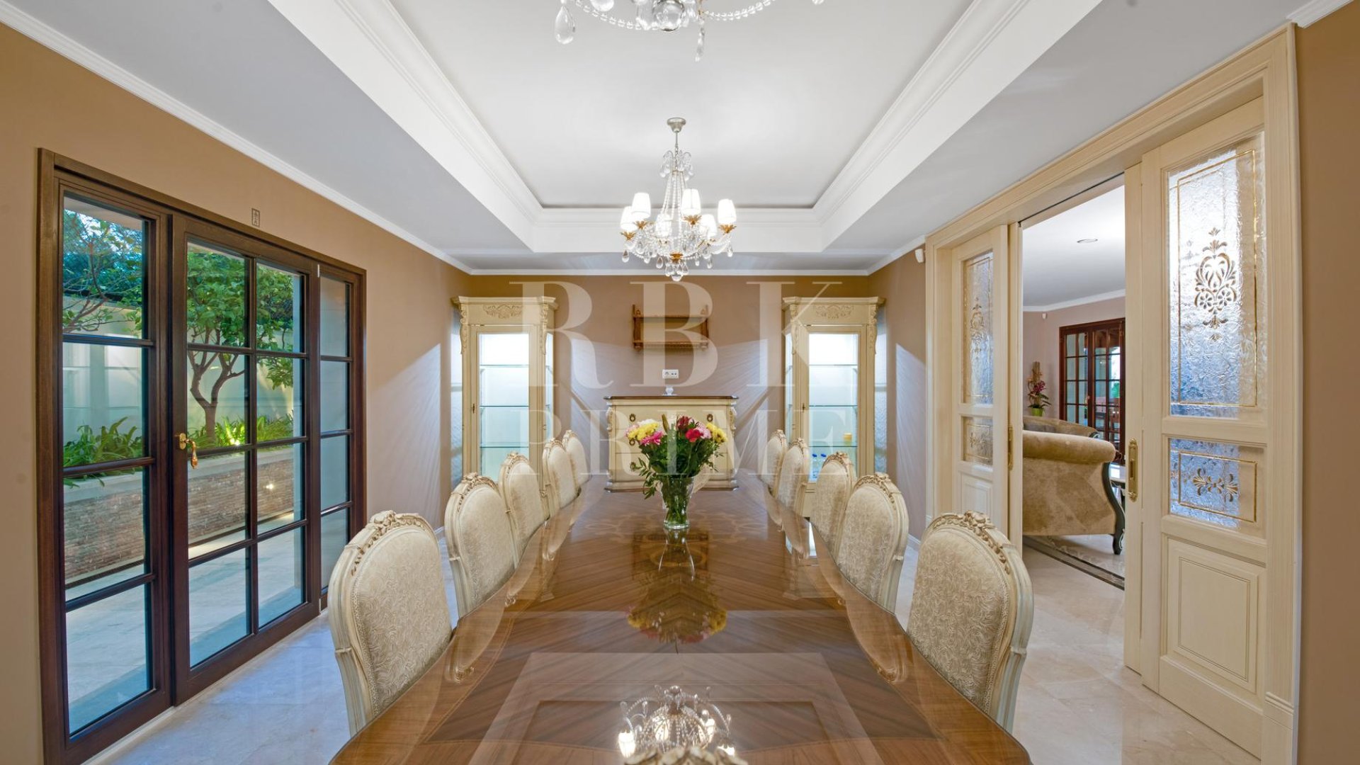 Resale - Villa -
Calvià - Peguera