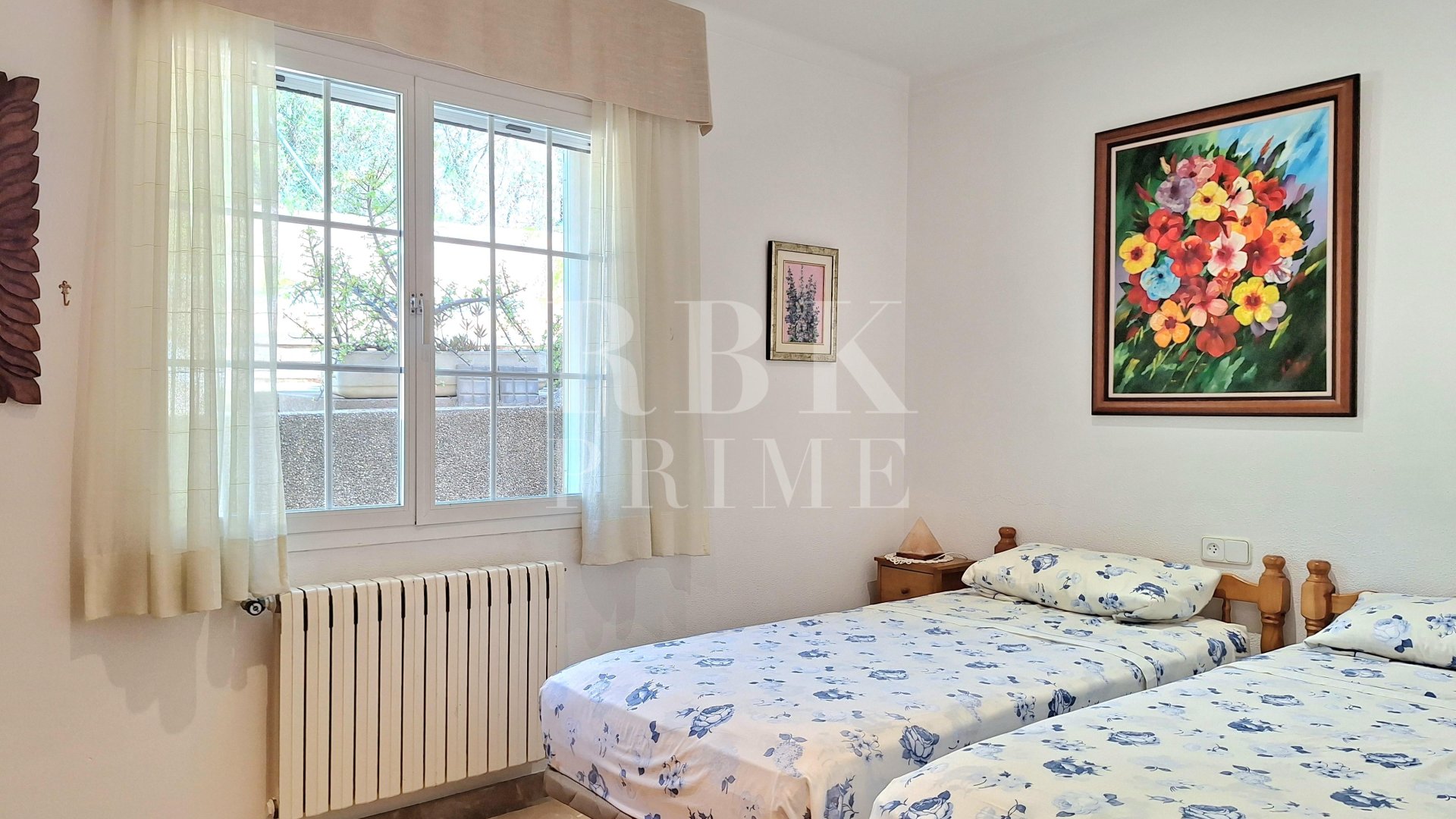 Resale - Villa -
Calvià - Peguera