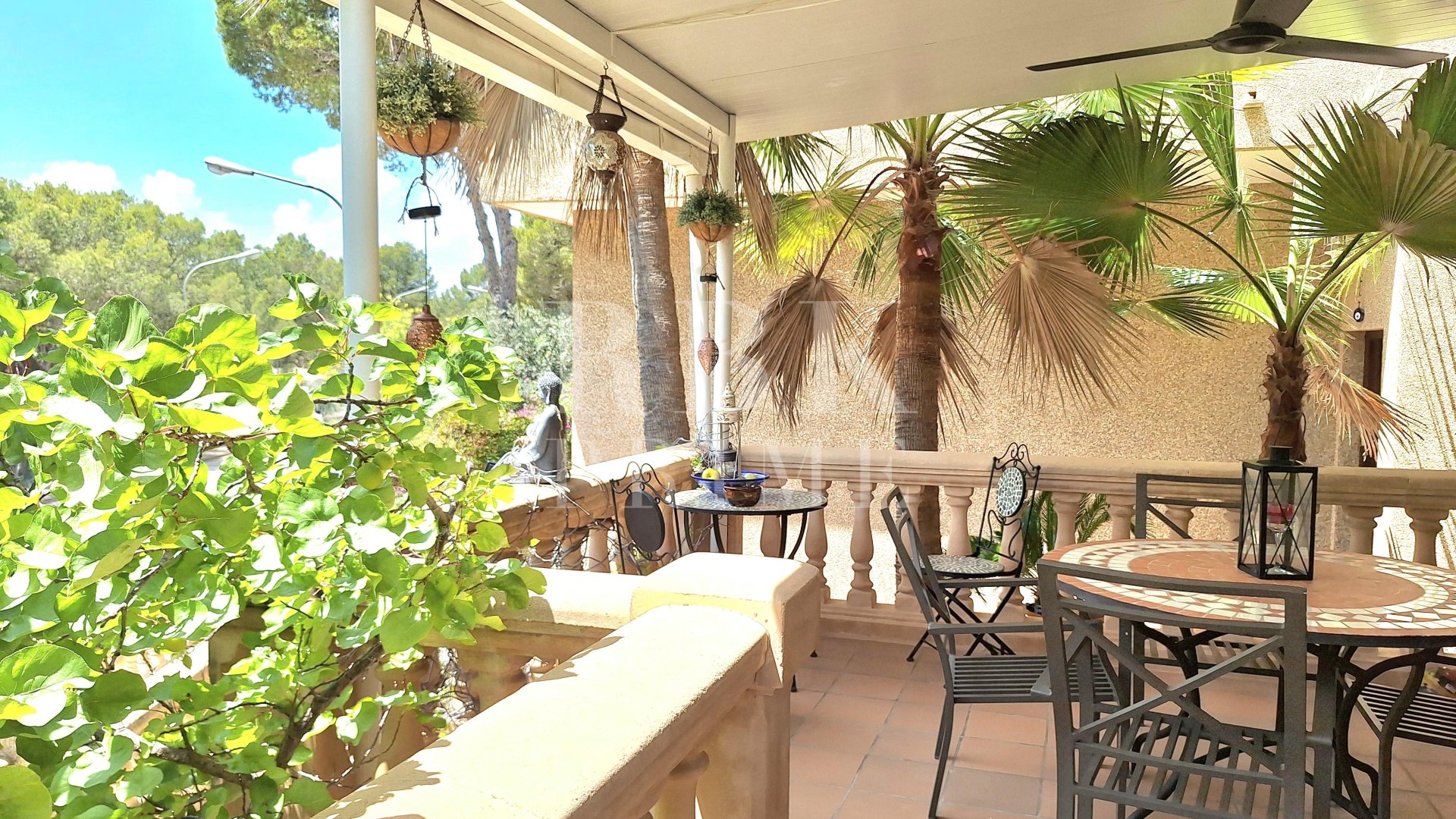 Resale - Villa -
Calvià - Peguera