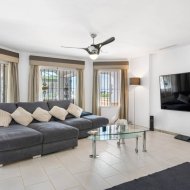 Resale - Villa -
Catral