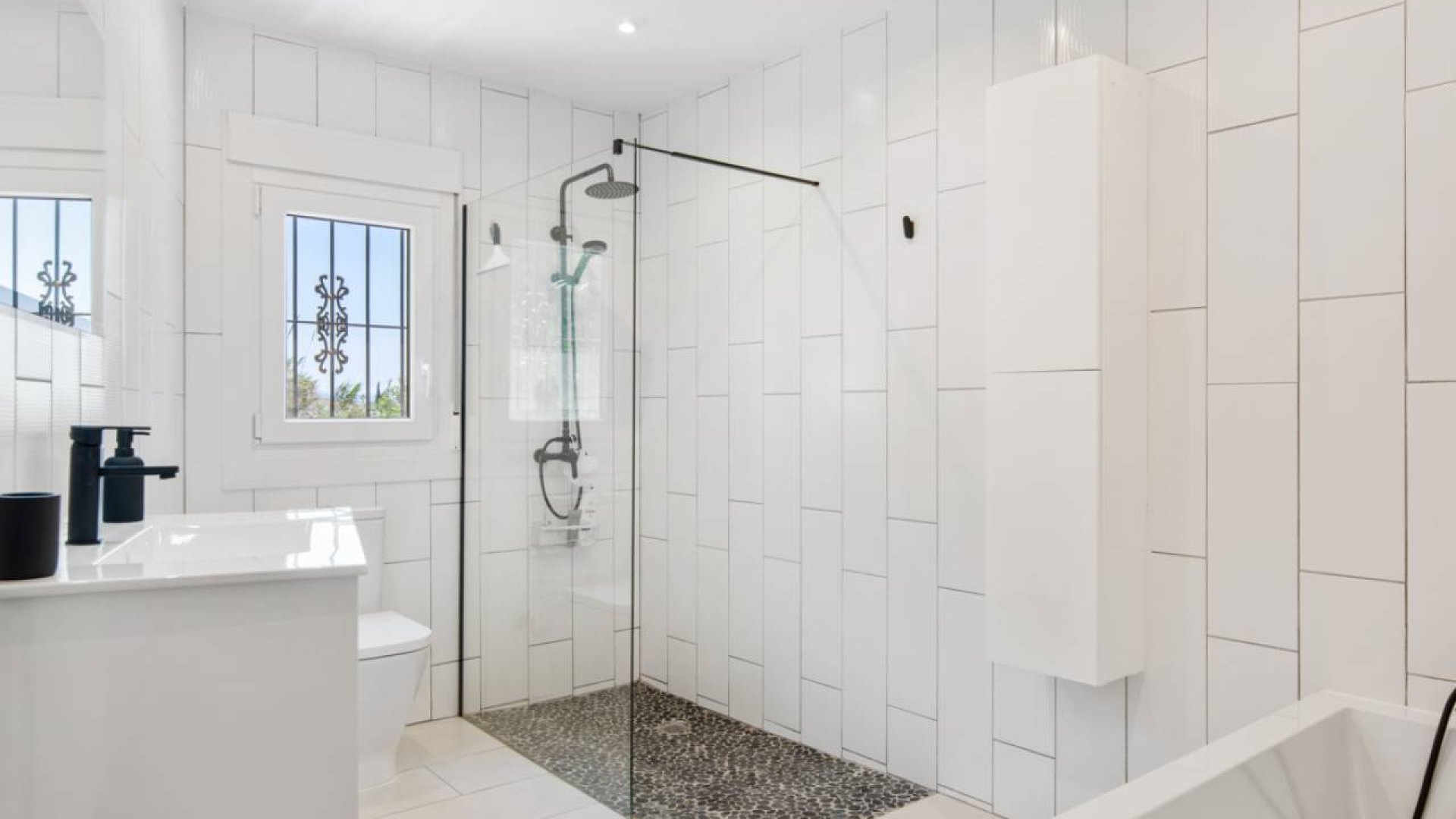 Resale - Villa -
Catral