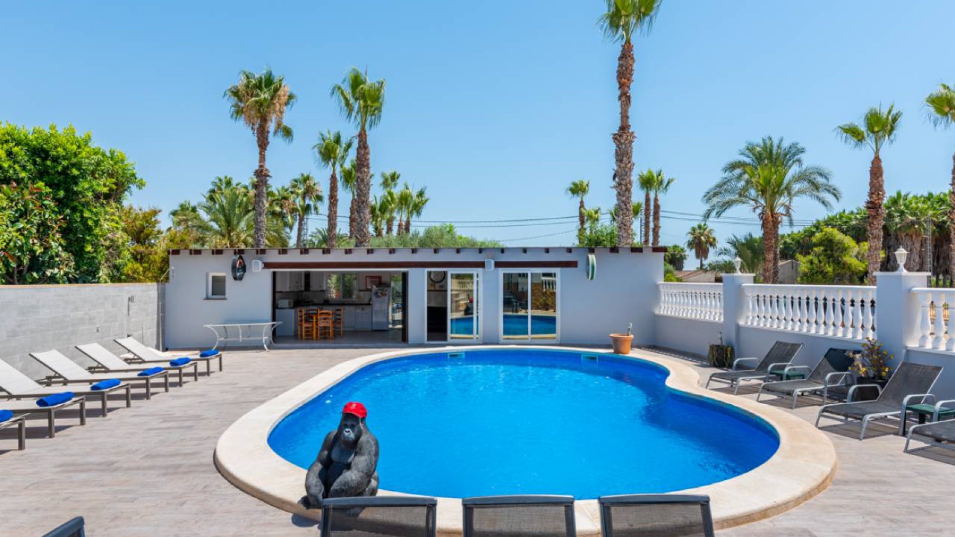 Resale - Villa -
Catral