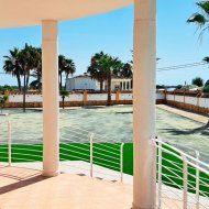 Resale - Villa -
Catral