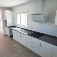 Resale - Villa -
Catral