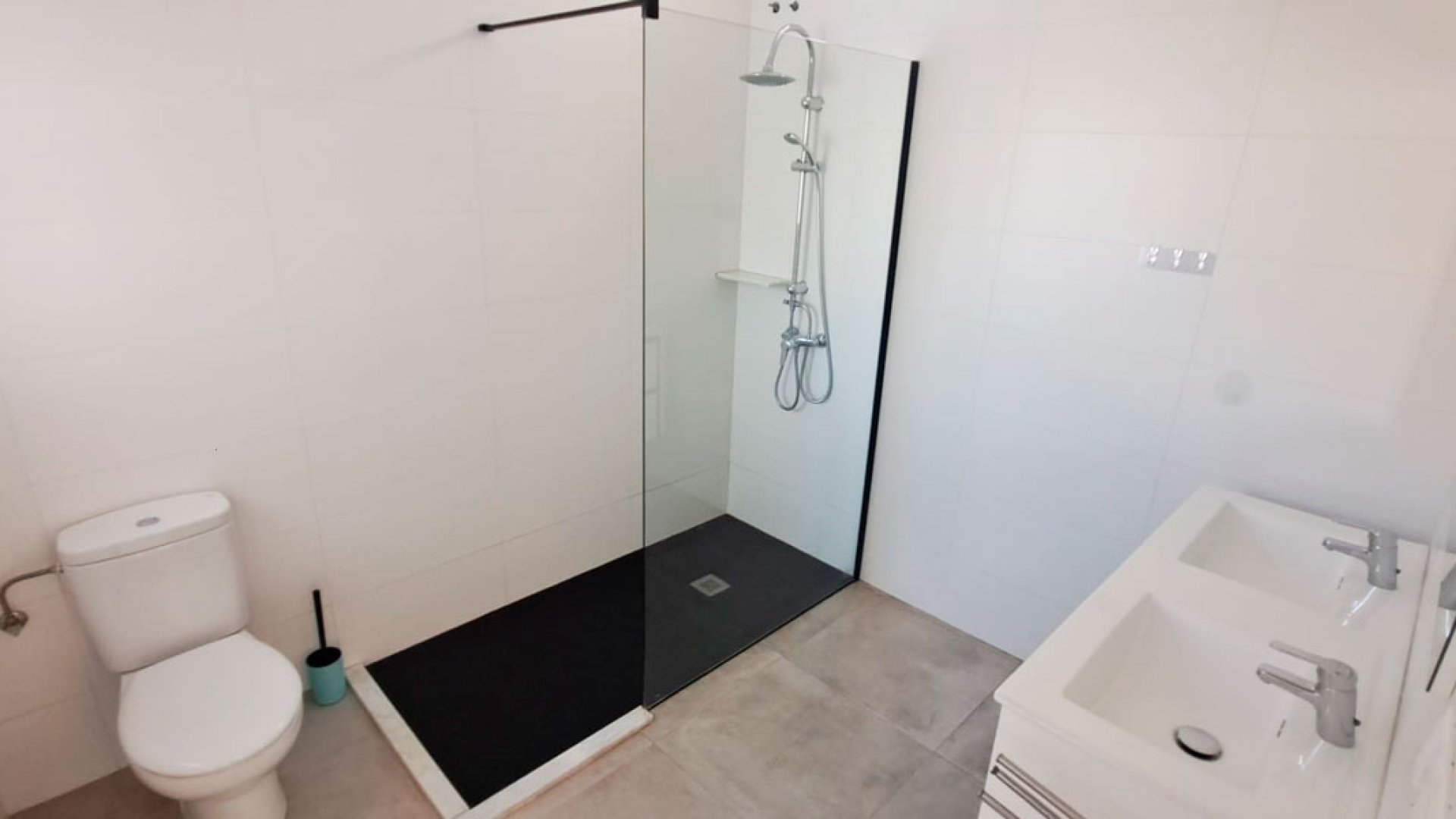 Resale - Villa -
Catral
