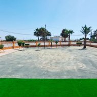 Resale - Villa -
Catral