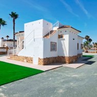 Resale - Villa -
Catral
