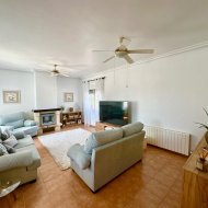 Resale - Villa -
Catral