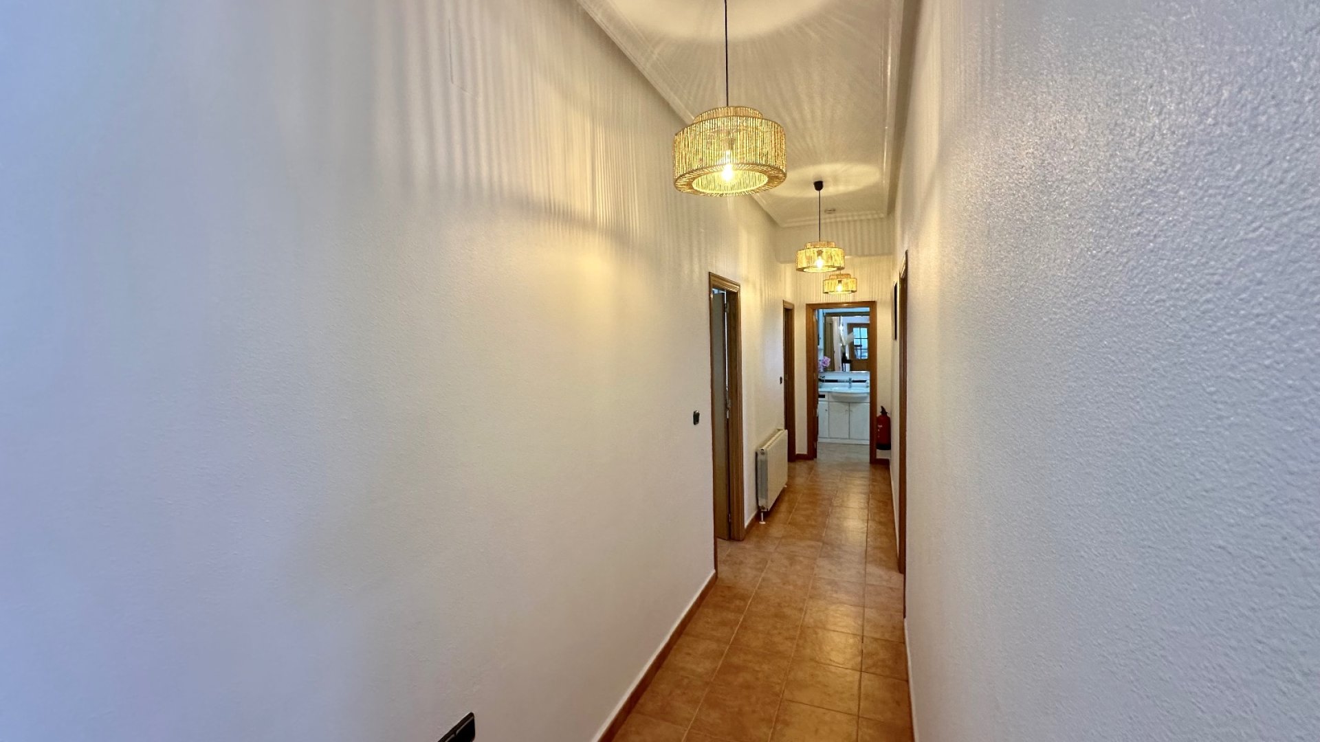 Resale - Villa -
Catral