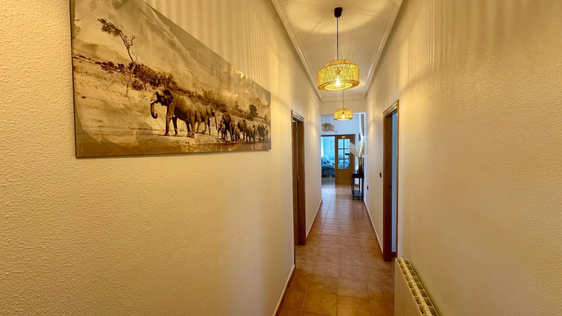 Resale - Villa -
Catral