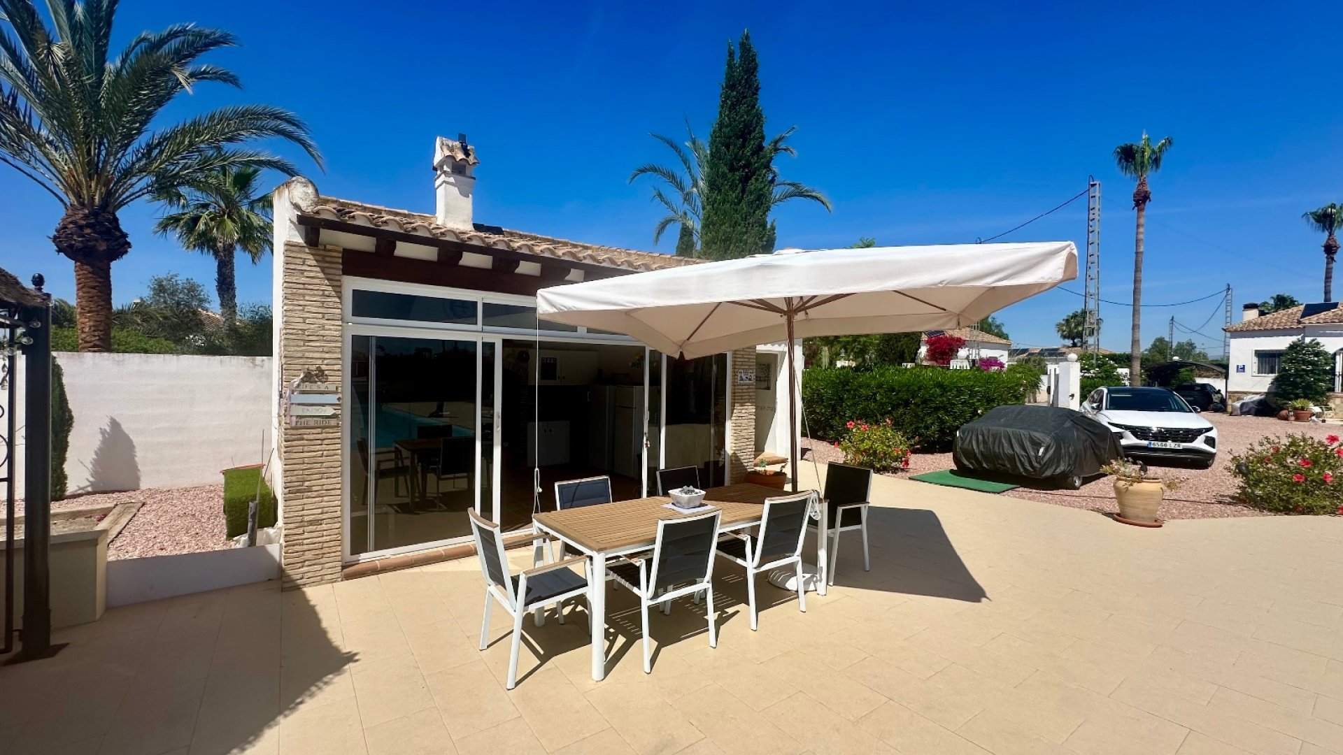Resale - Villa -
Catral