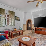 Resale - Villa -
Catral