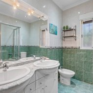 Resale - Villa -
Catral