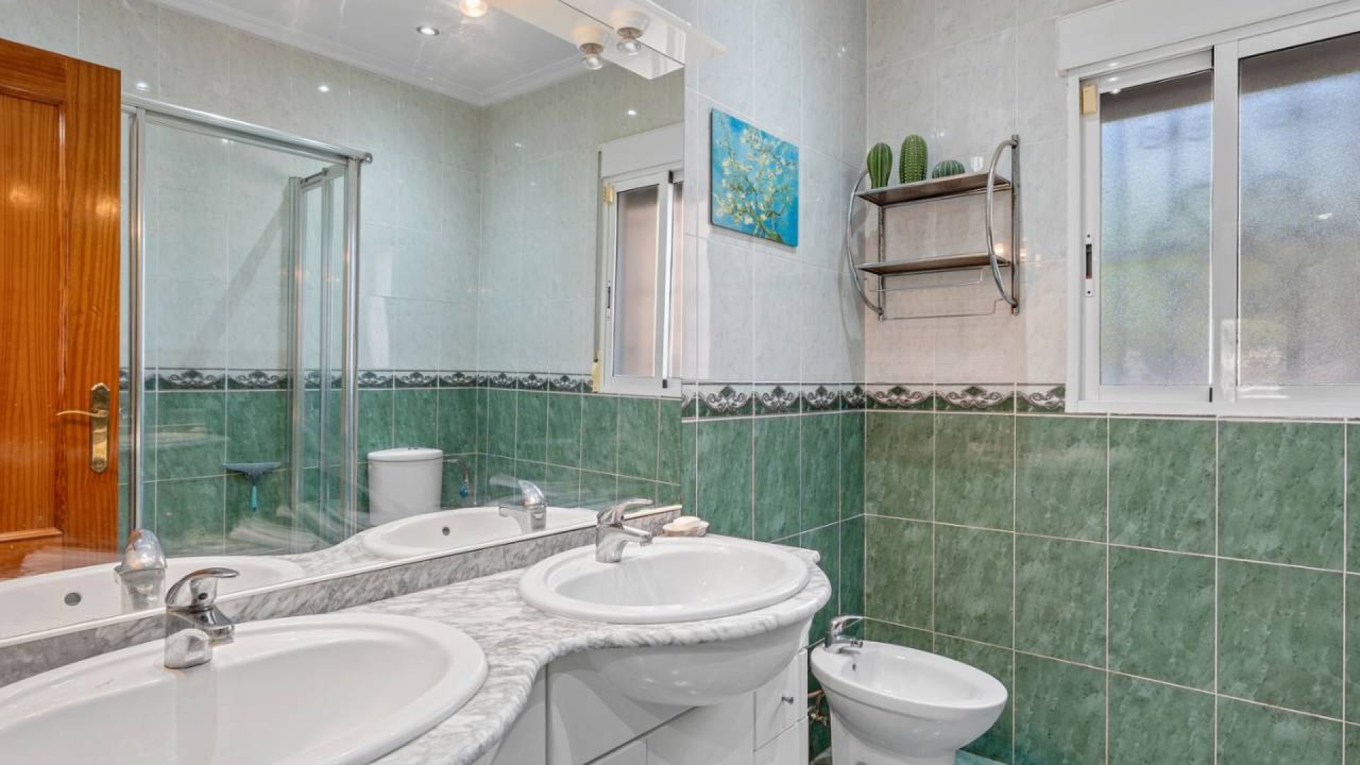 Resale - Villa -
Catral