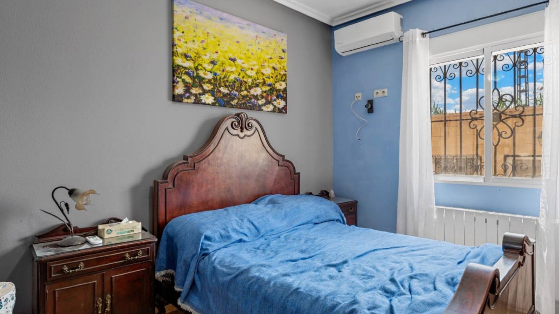 Resale - Villa -
Catral