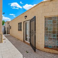 Resale - Villa -
Catral