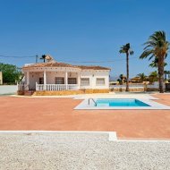 Resale - Villa -
Catral