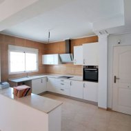 Resale - Villa -
Catral