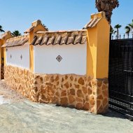 Resale - Villa -
Catral