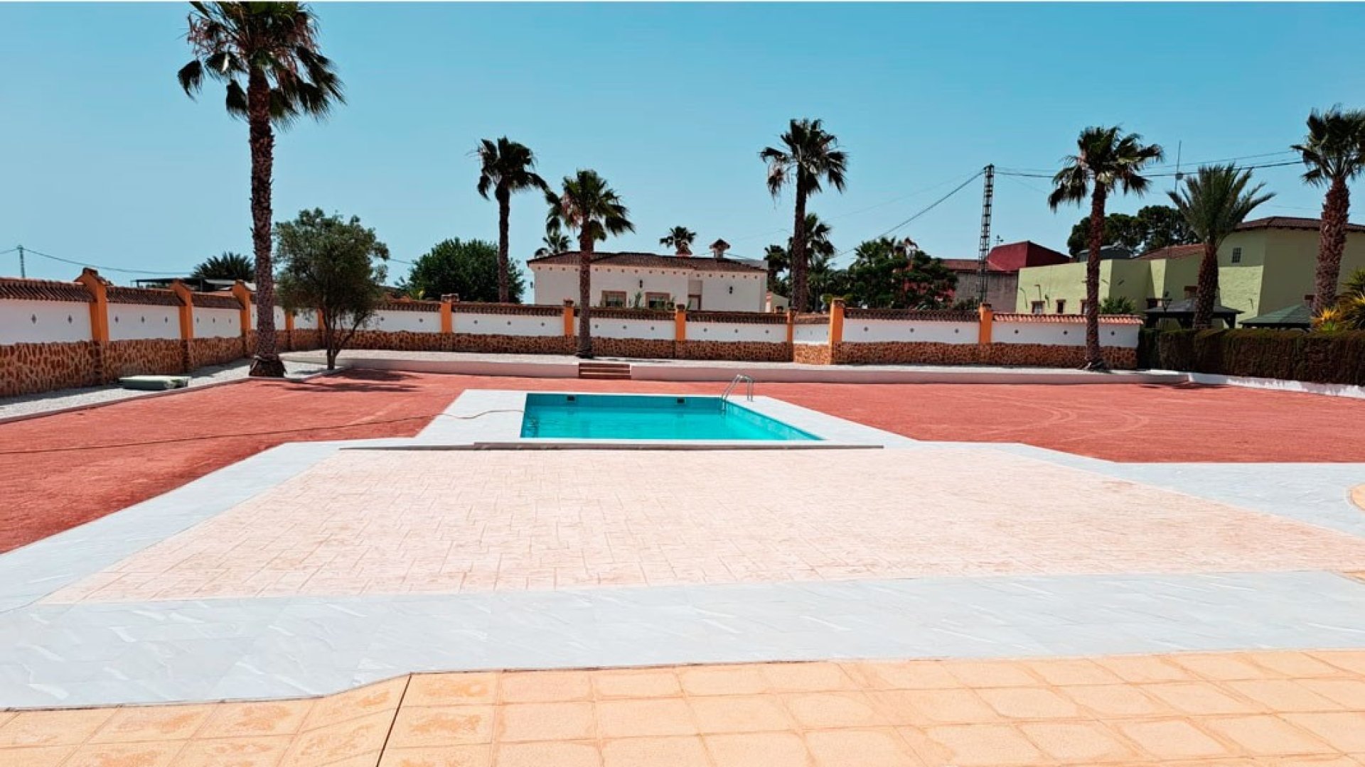 Resale - Villa -
Catral
