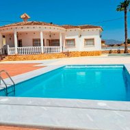 Resale - Villa -
Catral