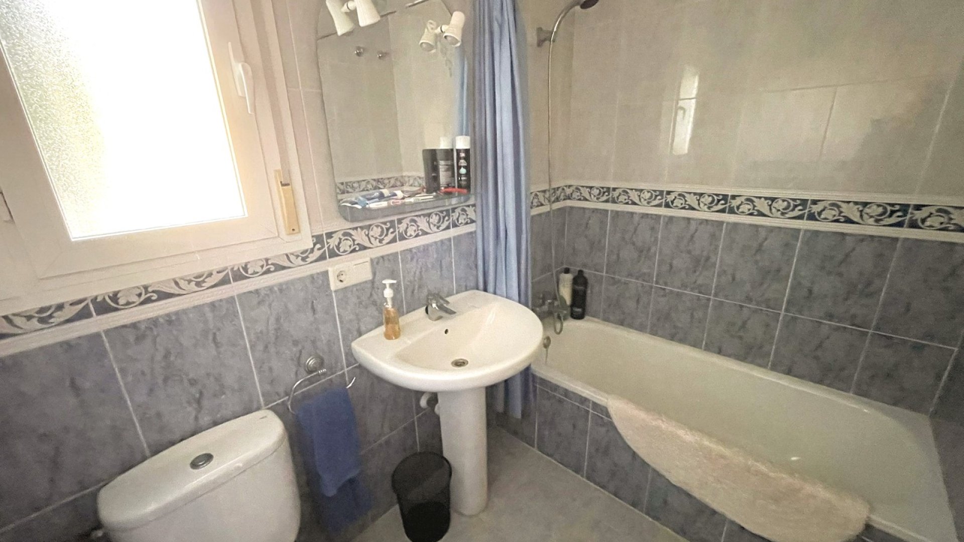 Resale - Villa -
Ciudad Quesada - Airstrip