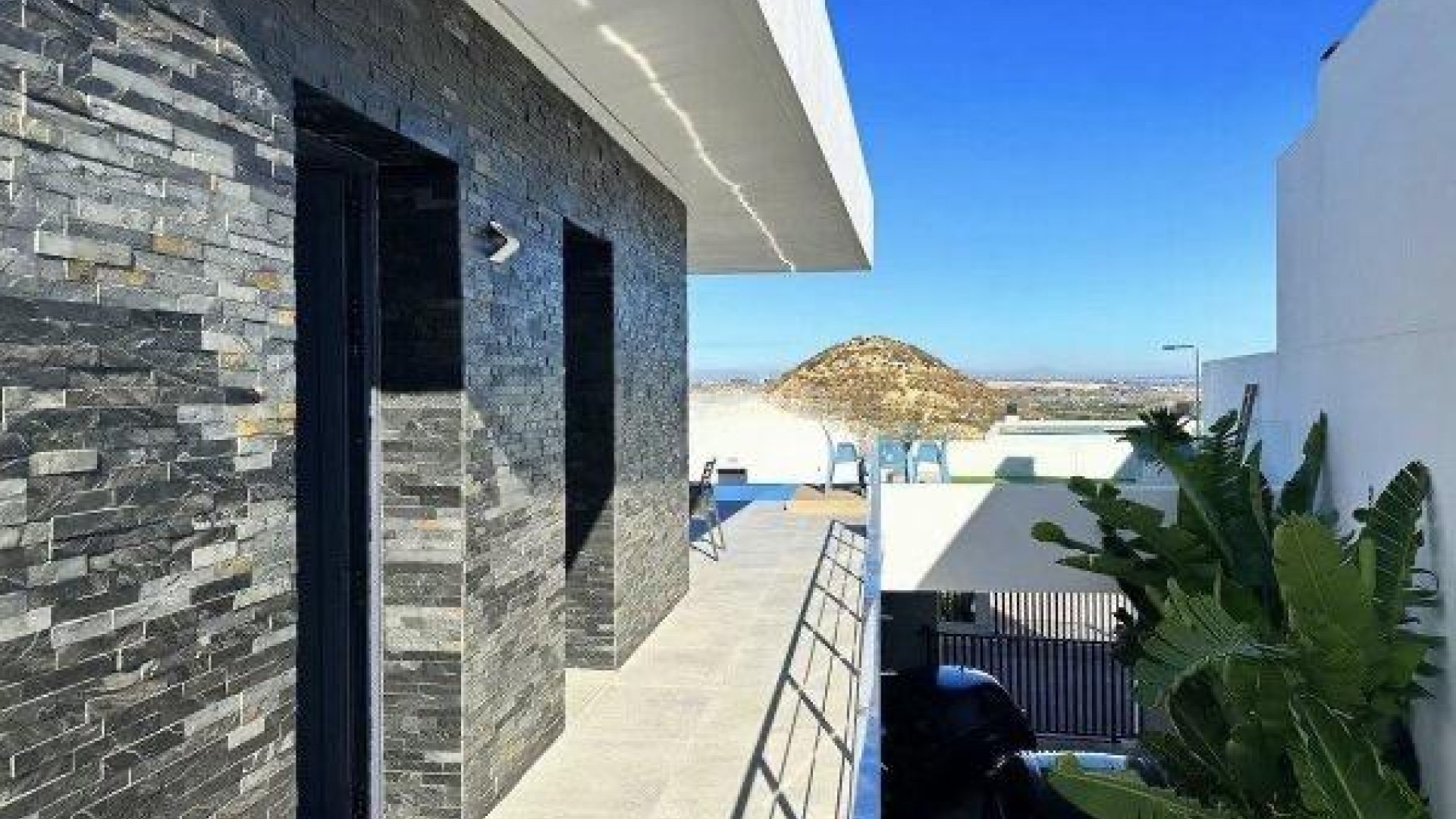 Resale - Villa -
Ciudad Quesada - Altos del golf i