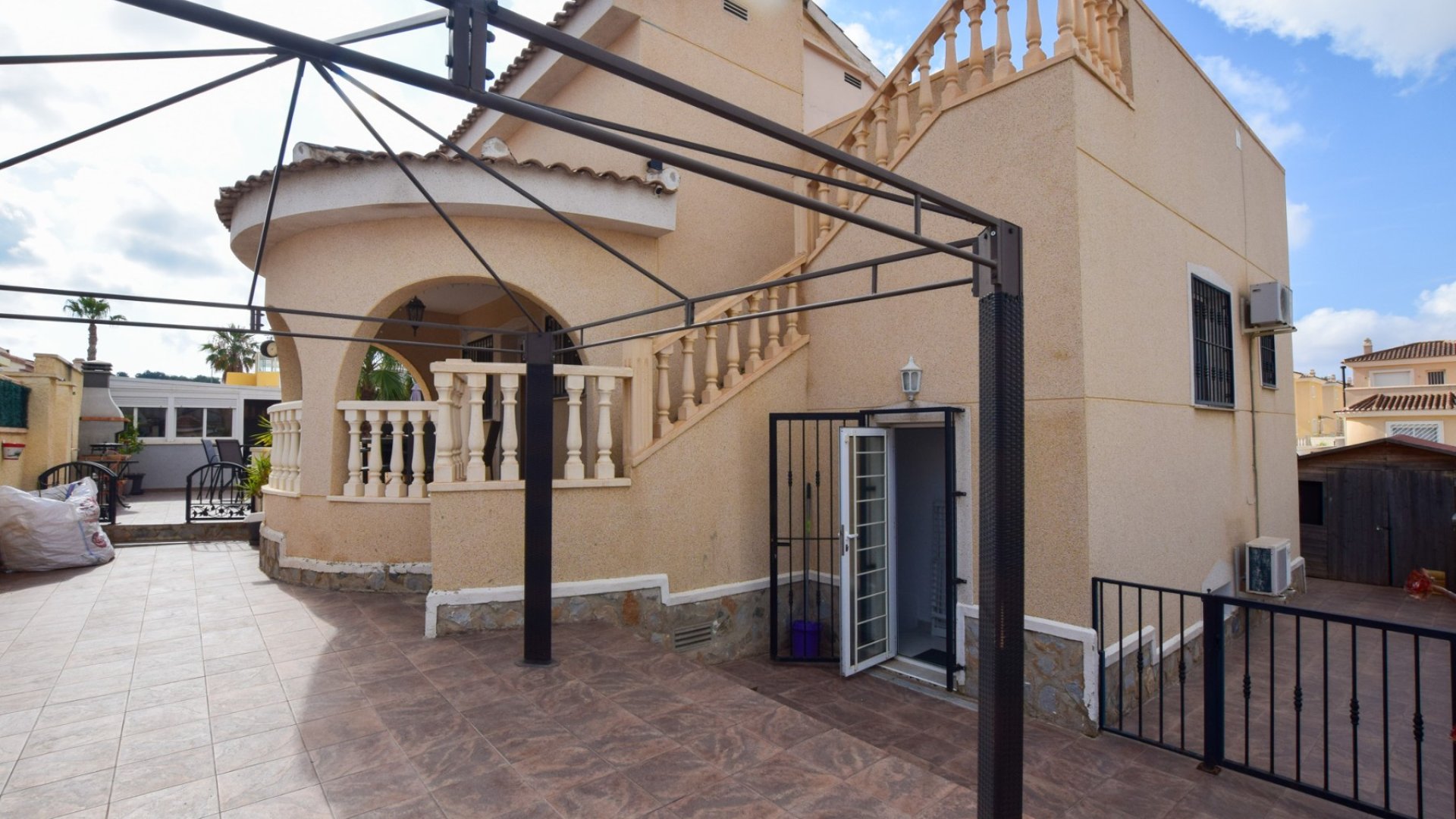 Resale - Villa -
Ciudad Quesada - Atalaya Park