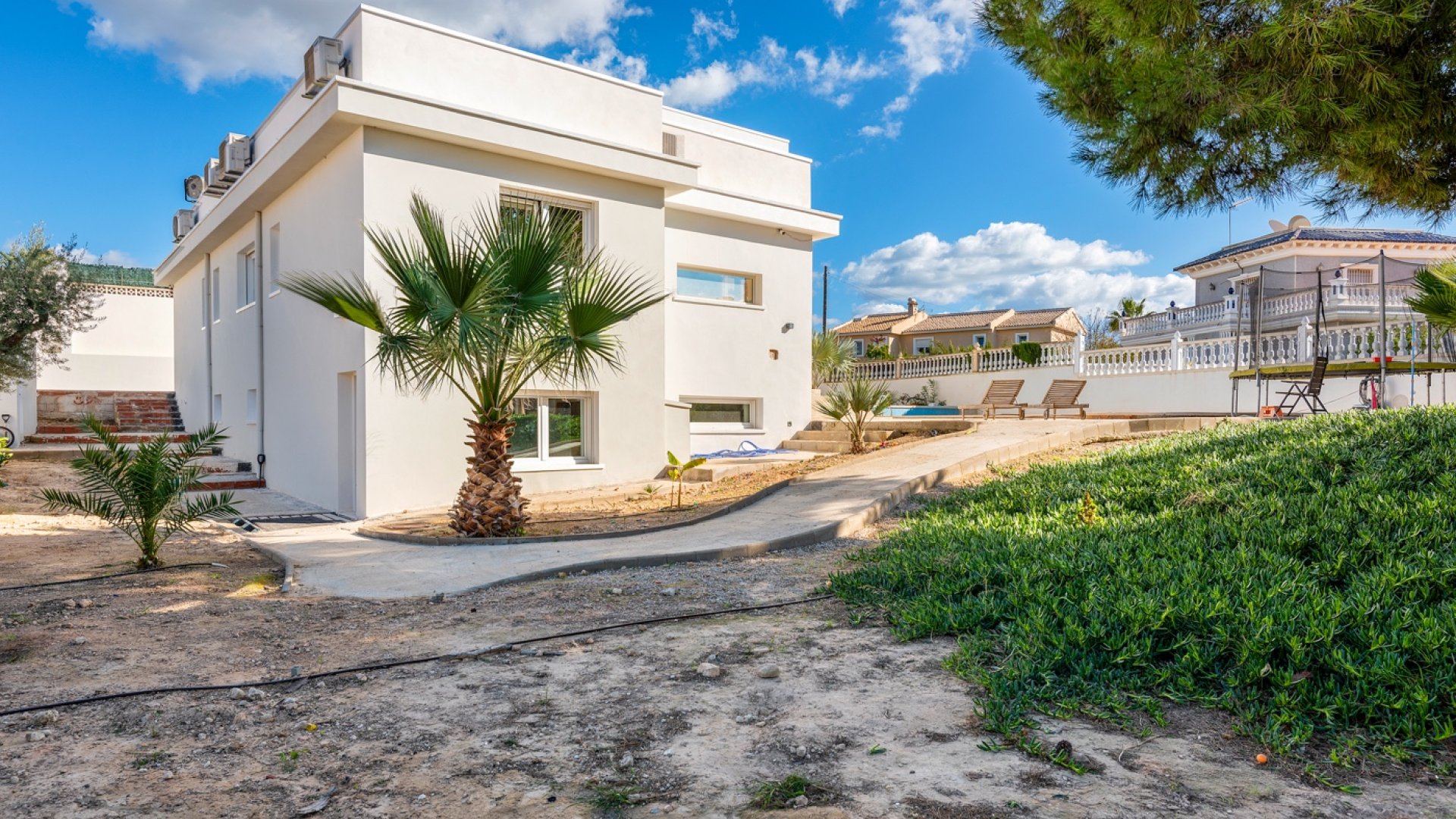 Resale - Villa -
Ciudad Quesada - Central Quesada