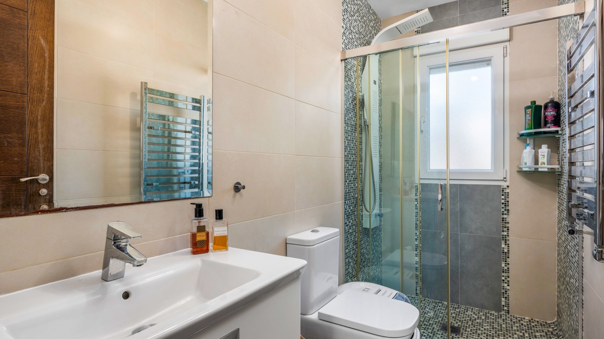 Resale - Villa -
Ciudad Quesada - Central Quesada