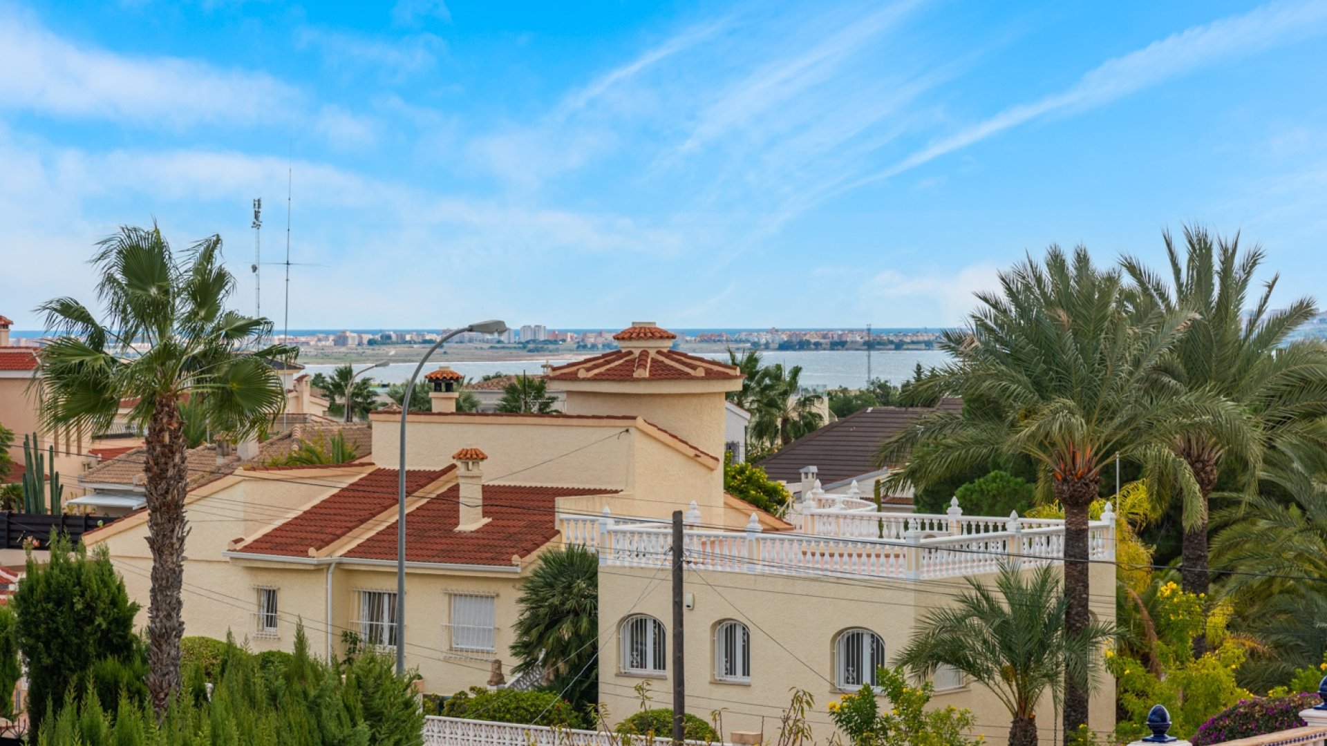 Resale - Villa -
Ciudad Quesada - Central Quesada