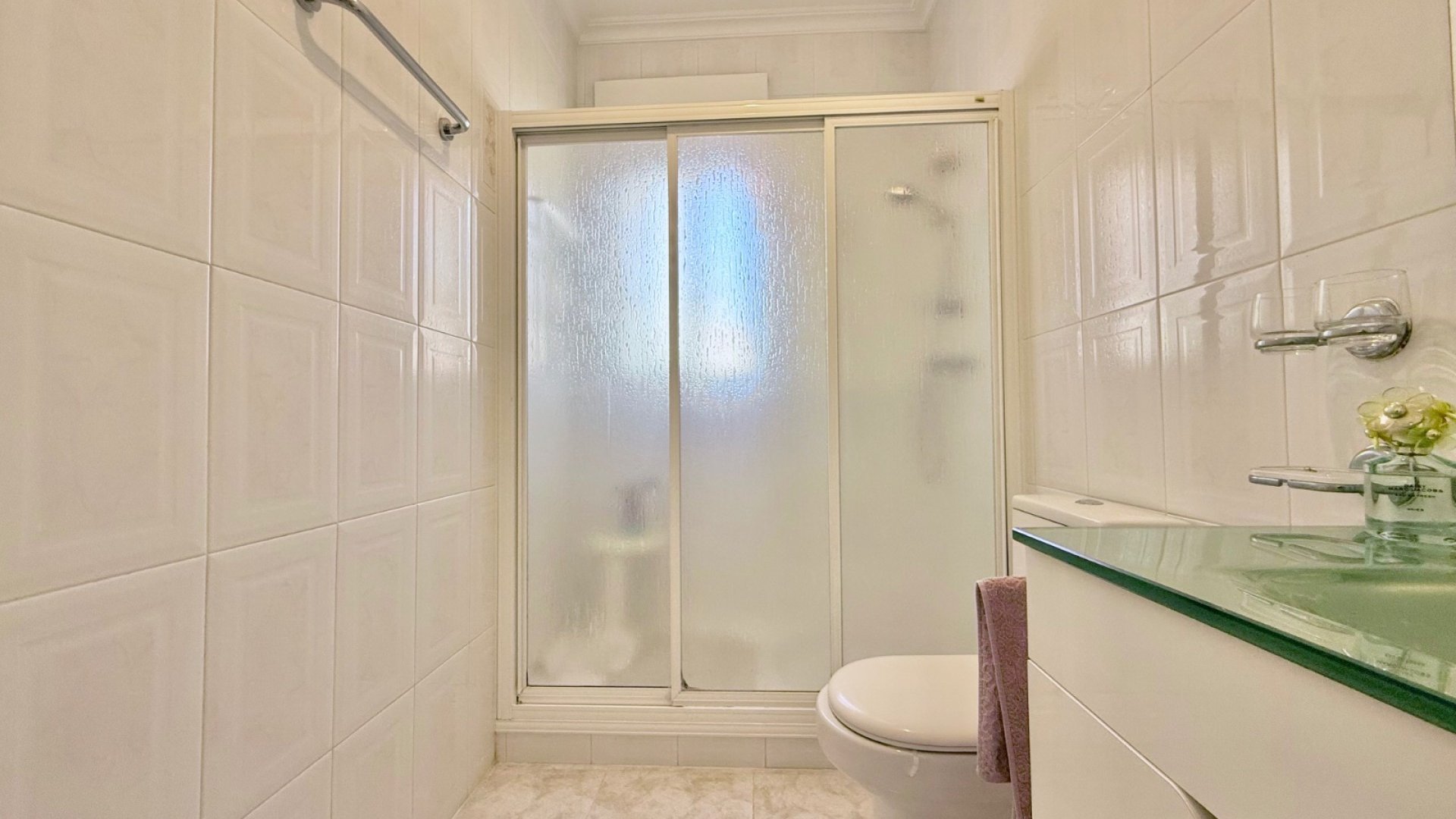 Resale - Villa -
Ciudad Quesada - Centro de la Ciudad Quesada