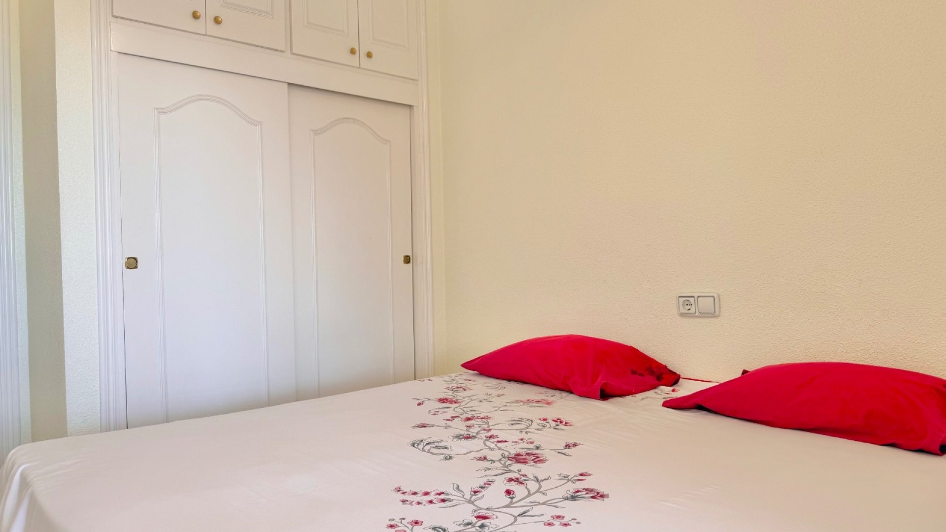 Resale - Villa -
Ciudad Quesada - Centro de la Ciudad Quesada