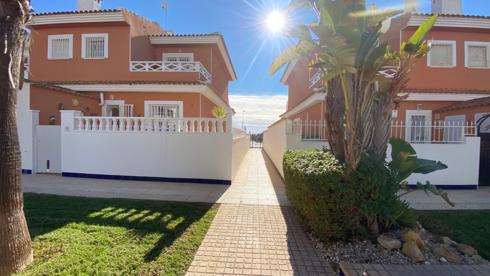 Resale - Villa -
Ciudad Quesada - Doña Pepa