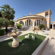 Resale - Villa -
Ciudad Quesada - Doña Pepa